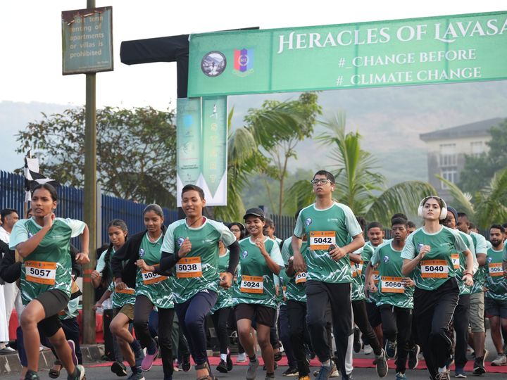 Runners setting off under the start arch at Heracles of Lavasa 3.0, CHRIST Pune Lavasa Campus