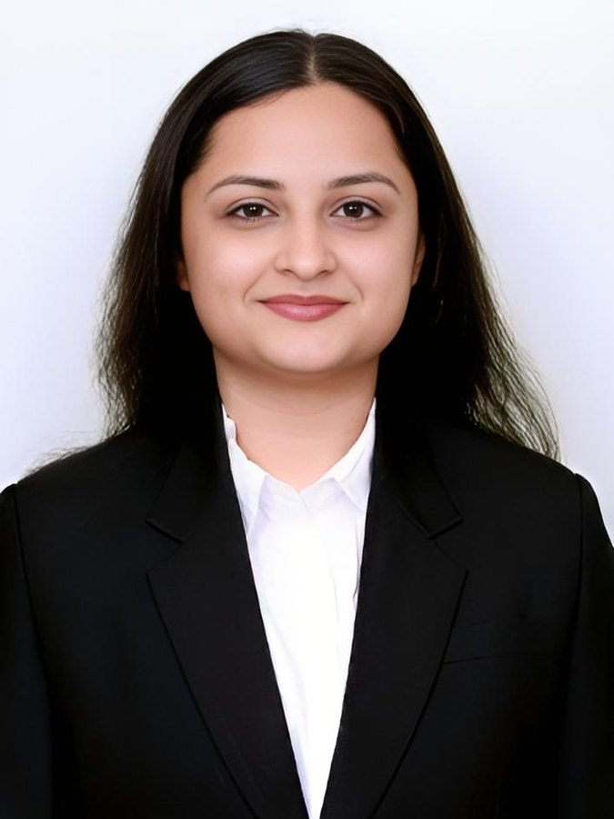 Portrait of Simran Adwani, CHRIST Lavasa alumnus/alumna