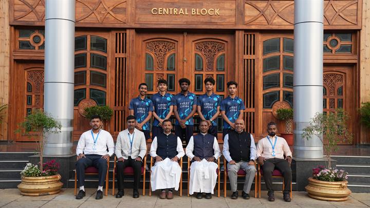 Badminton team, CHRIST (Deemed to be University), Pune Lavasa Campus (photograph 2 of 12)