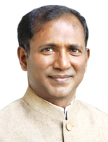 Portrait of Dr. Fr. Lijo Thomas, Director, Centre for Lifelong Learning