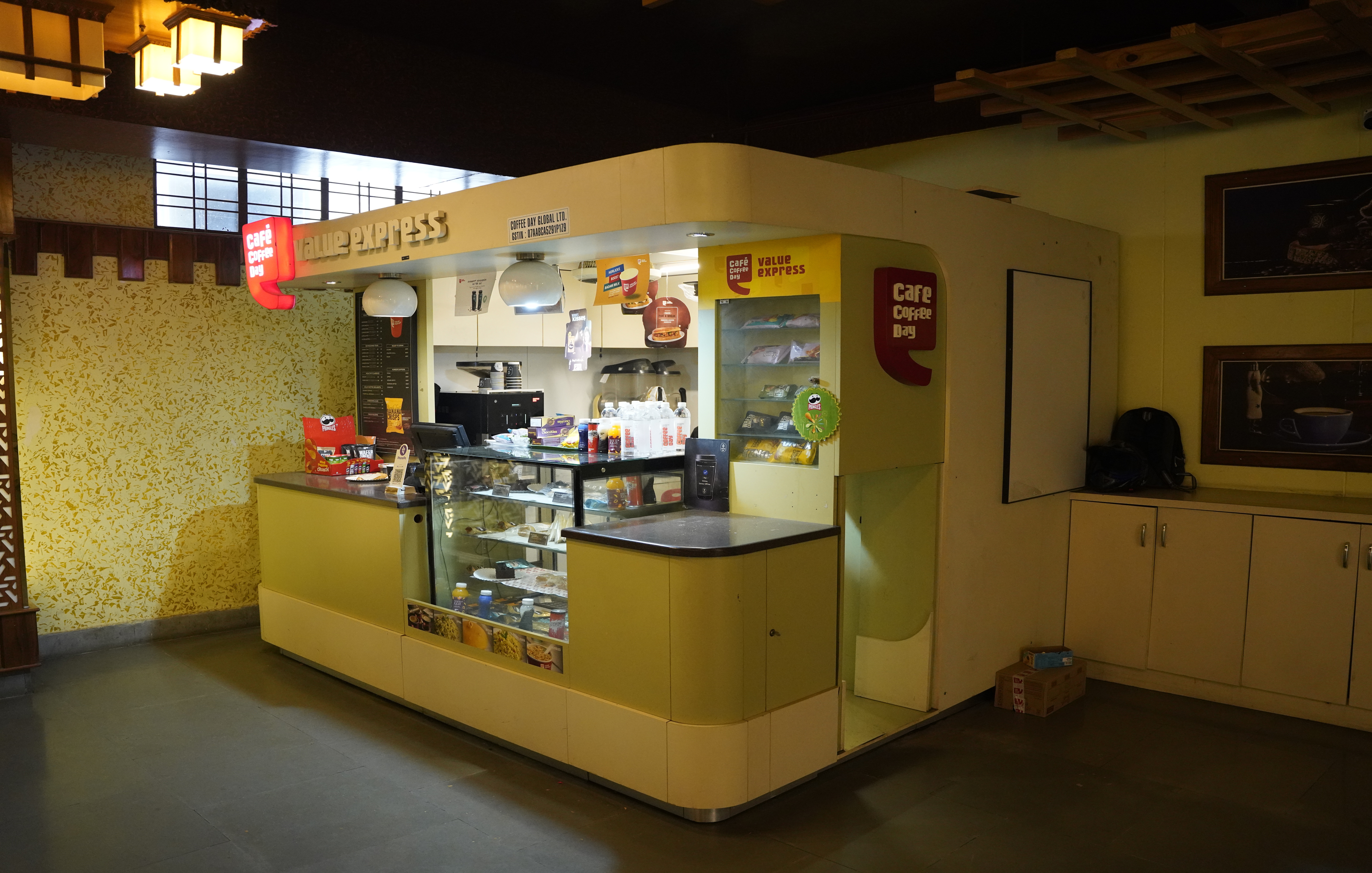 Cafe Seating