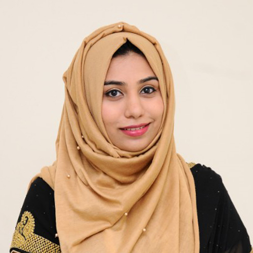 Ameena Khuteja headshot