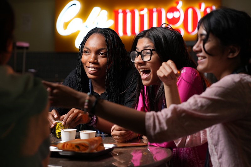 Students Having Lunch